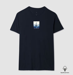 Barco à Vela Minimalista