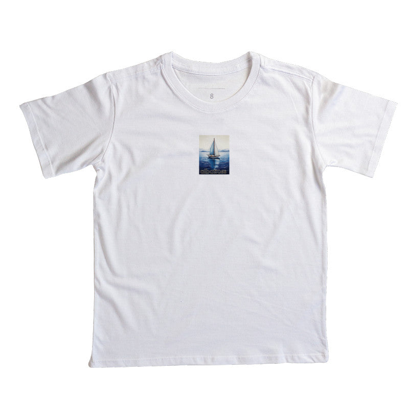 Barco à Vela Minimalista