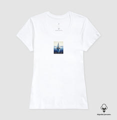 Barco à Vela Minimalista